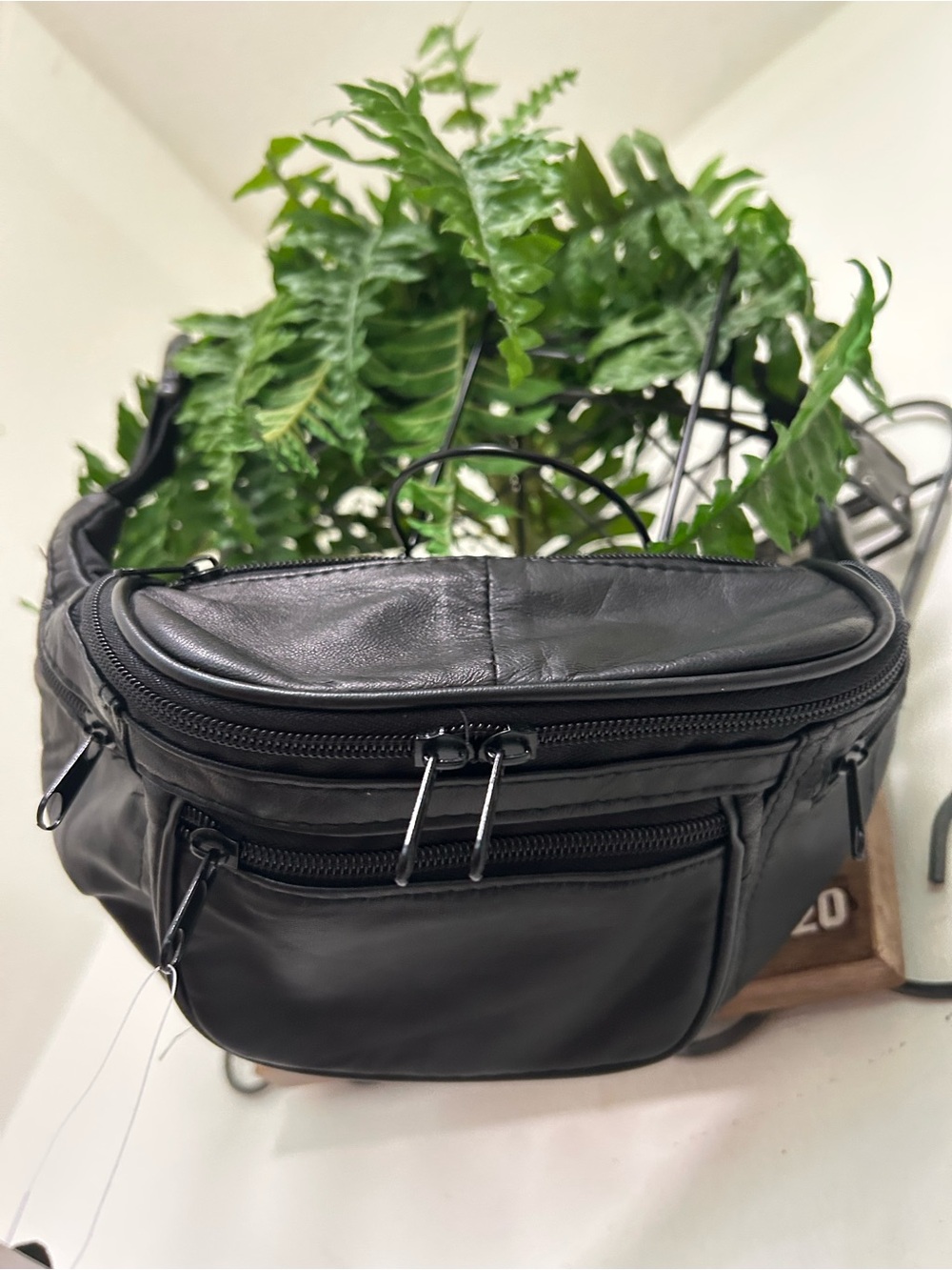 NWT Vintage Wilson Black Leather Fanny Pack Belted Waist Bag. Unisex